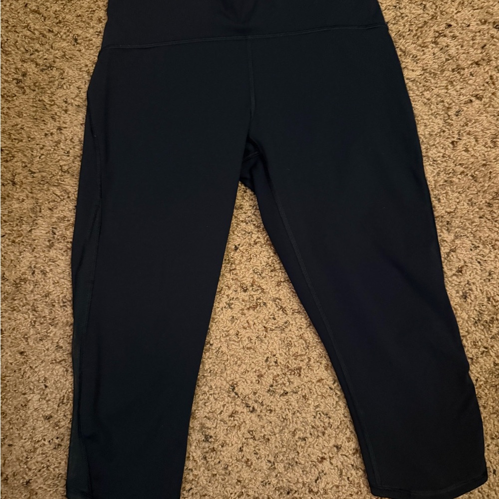 lululemon blue Cropped Leggings w/ slight mesh